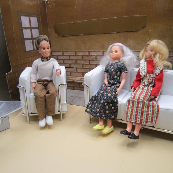 Mattel Sunshine Family Dolls (set of 3) - Picture 2 of 4